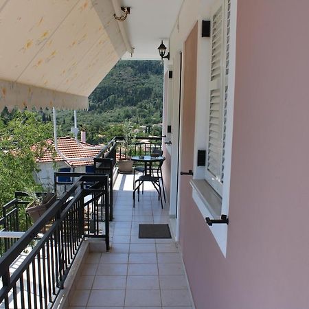 Casa Serena Asprogerakata المظهر الخارجي الصورة